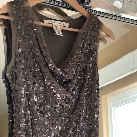 Max Studio - Picture 2 of 3